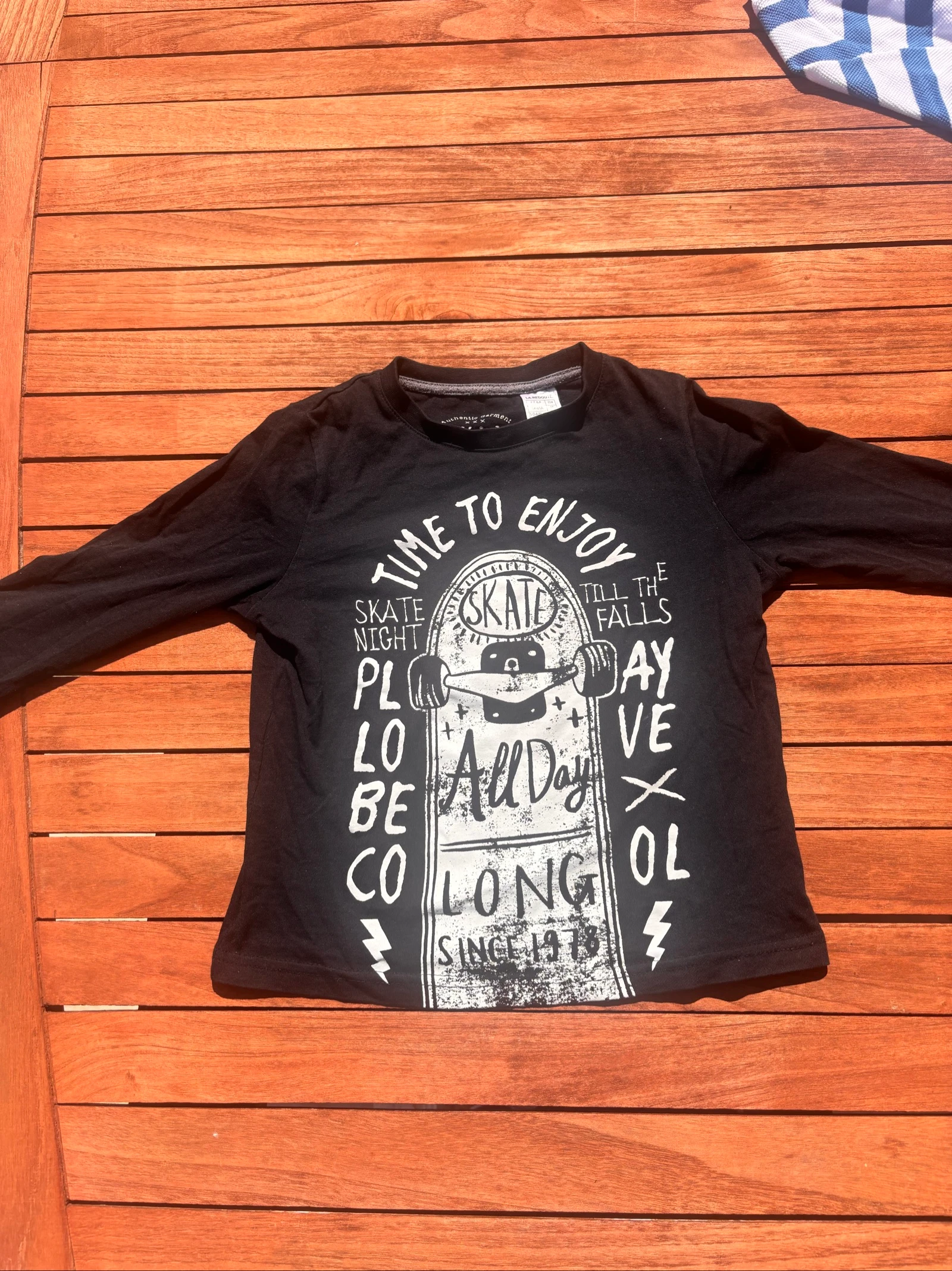 Camiseta – photo 2